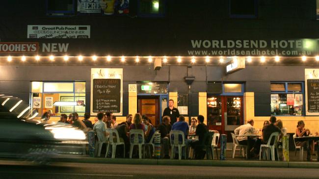 Worldsend Hotel closes to make room for the West Oak